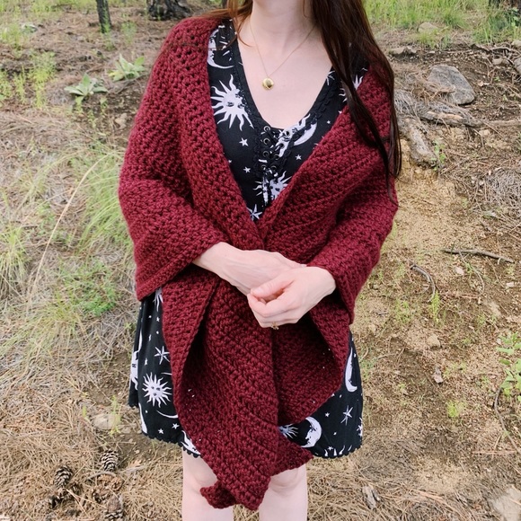 Thick Cozy Burgundy Crocheted Blanket Shawl Fall Winter Evening Shawl Handmade - Picture 5 of 10
